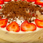 В сто раз вкуснее мороженого! Торт без выпечки из молока, творога и клубники 🍓 13 screenshot 5 19