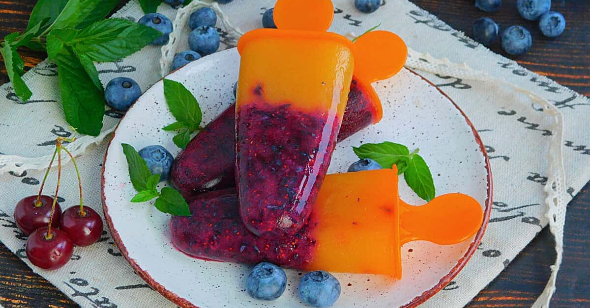 Фруктовый лёд своими руками — летний десерт из 4 ингредиентов! Дети в восторге!