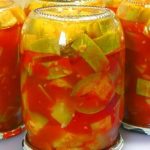 Хрустящие кабачки в томате с чесноком — вкусная заготовка на зиму