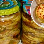 Кабачки с чесноком по-домашнему: ароматная заготовка на зиму 14 Кабачки с чесноком по-домашнему: ароматная заготовка на зиму