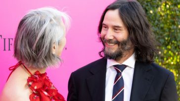 61-летний Киану Ривз впервые женился — инсайдеры раскрыли тайну