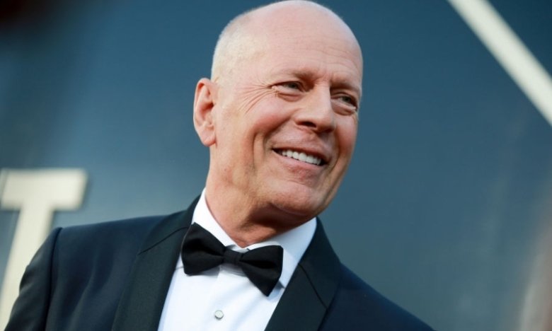 Улыбчивый и беззаботный: дочь Брюса Уиллиса показала свежее фото