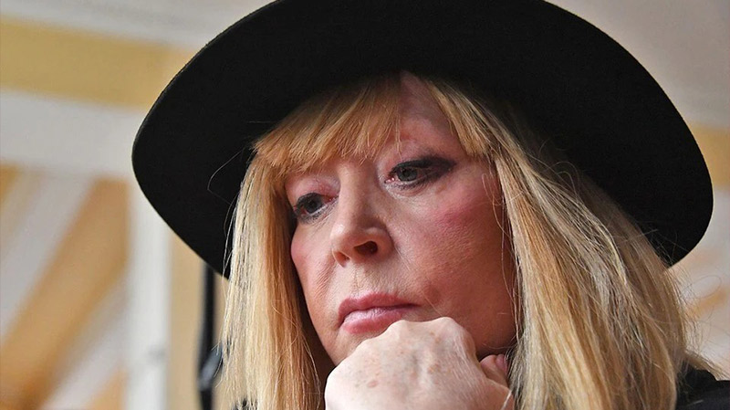 bvdbvjdjvgbhcsdcsjbcj