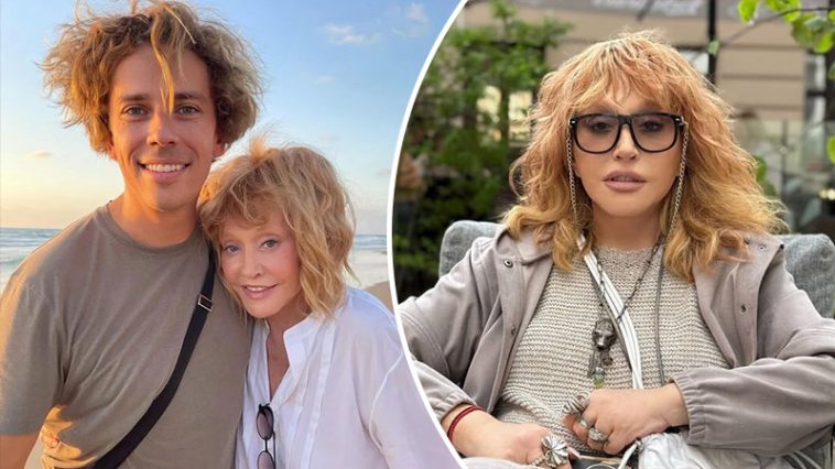 bvdbvjdjvgrnibhssdcsjbcj