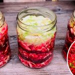 Необычный рецепт квашеной капусты с свёклой — уходит целая банка за раз! 13 Необычный рецепт квашеной капусты с свёклой — уходит целая банка за раз!