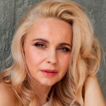 Лилия Ребрик неожиданно обновила образ и поразила свежей прической (фото)