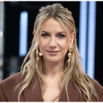 Леся Никитюк ошарашила признанием о своем женихе-военном — Полякова не ожидала такого ответа 15 Леся Никитюк ошарашила признанием о своем женихе-военном — Полякова не ожидала такого ответа