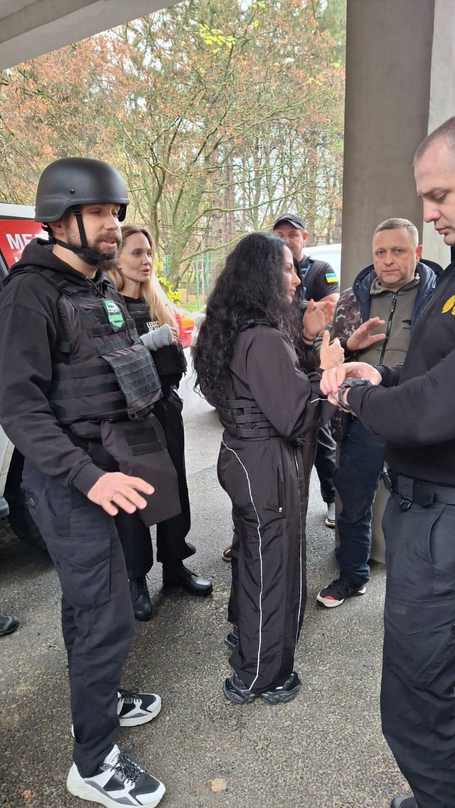 Анджелина Джоли