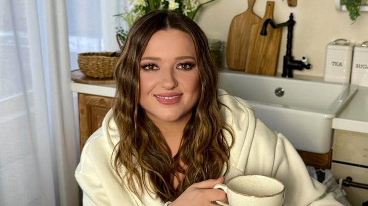 Могилевская засветилась с кольцом на безымянном пальце среди слухов о браке