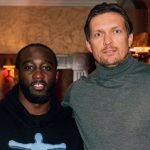 Усик с юмором вспомнил Хабиба во время дружеской схватки с Кроуфордом: видео, взорвавшее сеть 14 Усик с юмором вспомнил Хабиба во время дружеской схватки с Кроуфордом: видео, взорвавшее сеть