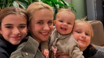 Лилия Ребрик в День защиты детей поделилась нежными фотографиями со своими тремя дочерьми