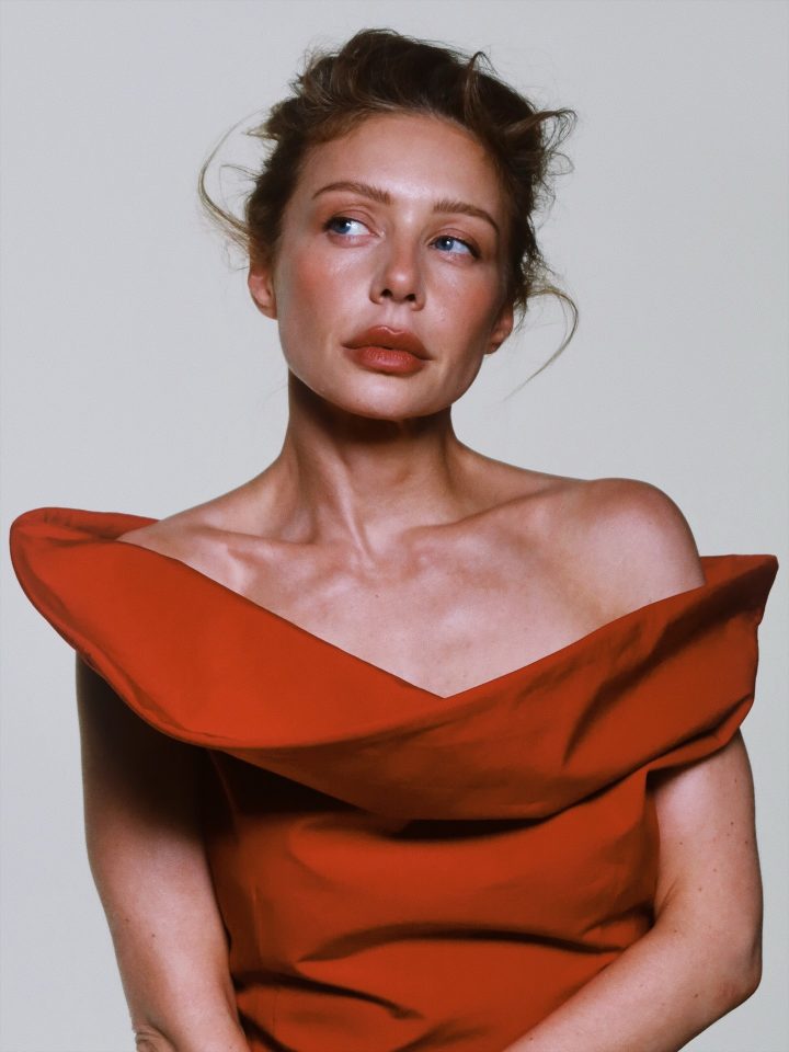 tina karol 1764101479972 e1764101893240