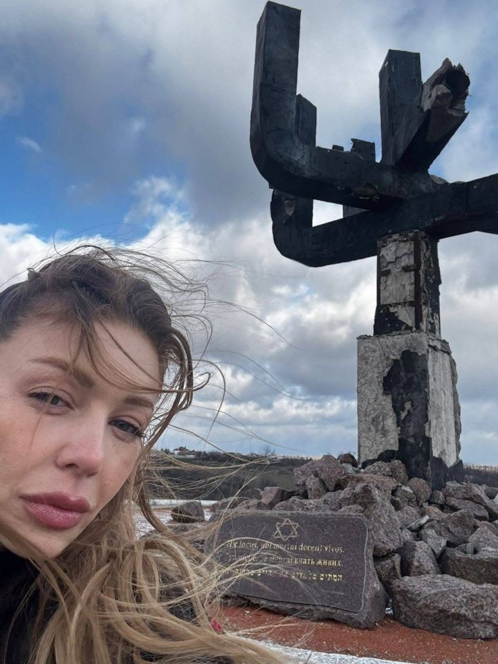 Свет Хануки в Дробицком Яру: Тина Кароль и Жадан записали мощное поздравление 10 601341735 17935804623106304 1404539246878819854 n e1765908097320