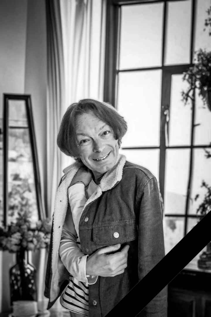 8ef52e23a2502a398776887297e85c9d e1766944660776