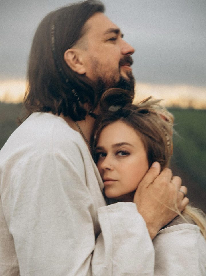 Лавика впервые стала мамой: первые кадры с младенцем из роддома 5 lignik ua 1767000948254 1 e1767002278480