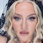 «Украина – не Россия»: Мадонна жестко поставила на место своего помощника 16 «Украина – не Россия»: Мадонна жестко поставила на место своего помощника