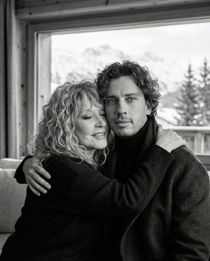 Семейная идиллия в Альпах: Пугачева и Галкин поделились атмосферными фото из Куршевеля 10 1769759754112 e1769789920310