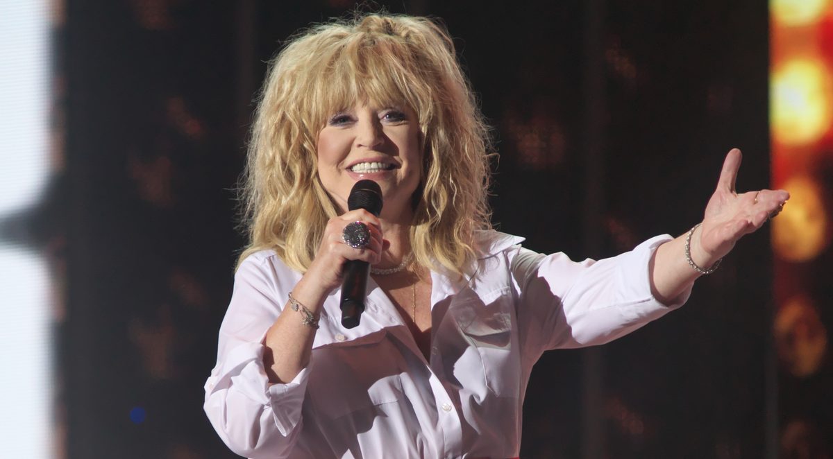 460961 Alla Pugacheva na kontserte v ramkah Vitebskogo festivalya Arhivnaya fotografiya pugacheva alla 250x0 5250.3500.0.0 e1769181420333