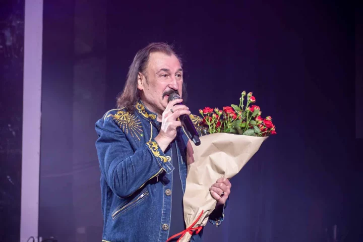 Никогда не пел по-русски, зато его песни знают все: 10 неизвестных фактов о Степане Гиге 12 6znb3x 173ba12d5083d28dd0ab9fdc5bdc6aeb e1768245908715