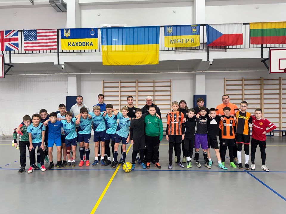 «Люди в Украине замерзают»: Татьяна Лазарева в отчаянии обратилась к миру и организовала помощь украинским детям 8 lazarevatut 1769517480969 1