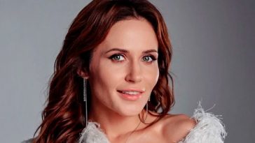 Наталка Денисенко восхитила образом с цветочным шляпкой