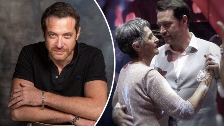 bvdbvjdjvgrnibhsbhcsdcsjbcj 19