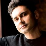 В очках и с длинными вьющимися волосами: Дан Балан поразил фанов резким изменением имиджа 11 В очках и с длинными вьющимися волосами: Дан Балан поразил фанов резким изменением имиджа