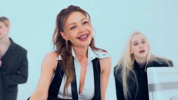 «Секрет без возраста»: Тина Кароль призналась, почему выглядит «как будто всегда 20»