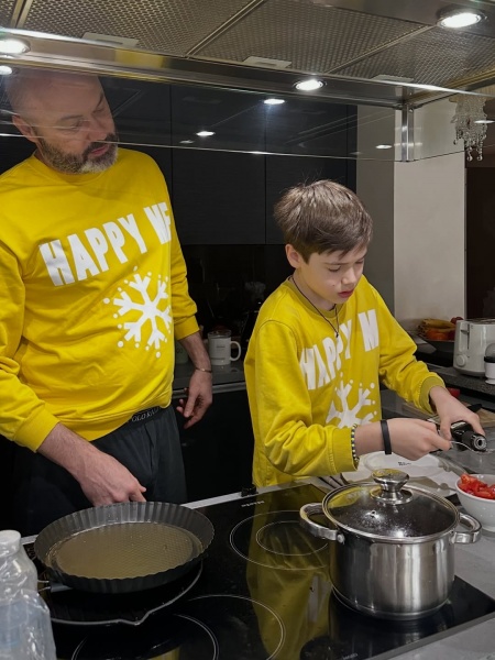 Скандал не утихает: Ефросинина показала свежий кадр с любимым-"мажором" 6 5334698799156368931