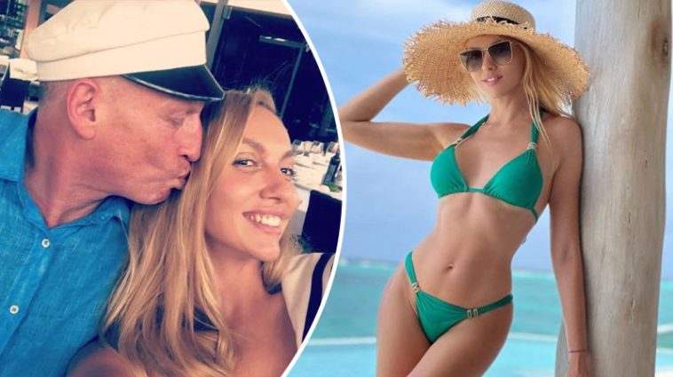 bvdbvjdjvgrnibhsbhcsdcsjbcj 21