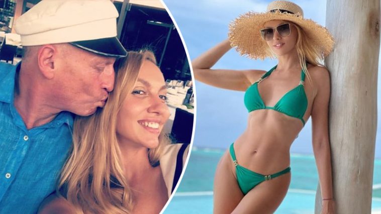 bvdbvjdjvgrnibhsbhcsdcsjbcj 21