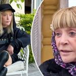 «Изнутри начинает разрушаться»: Алла Пугачева встревожила фанатов палкой и резким похудением 12 bvdbvjdjvgrnibhsbhcsdcsjbcj 23