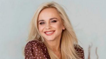 Весеннее настроение в кадре: Лилия Ребрик показала почти двухлетнюю Адель в сказочном платье