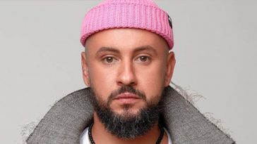 Певца сравнили с Губкой Бобом – MONATIK не растерялся и ответил