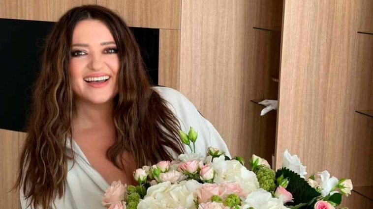 Нежное утро без макияжа: Наталья Могилевская умилилась сюрпризом от дочерей на 8 Марта