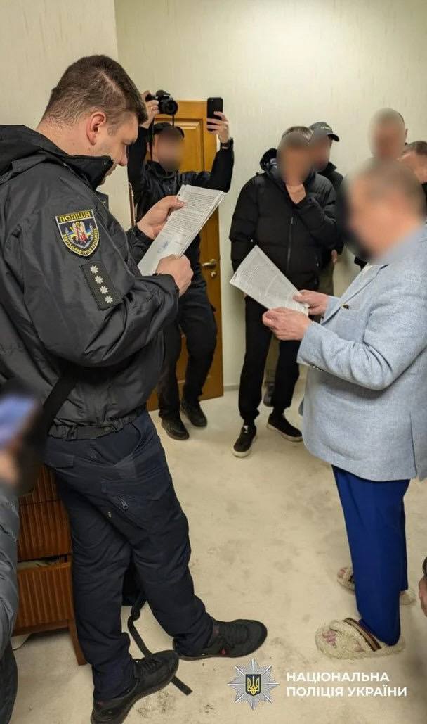 Обыски у Михаила Поплавского: финансовые махинации на сотни миллионов всколыхнули Университет культуры 3 photo 2026 03 27 15 51 46 1