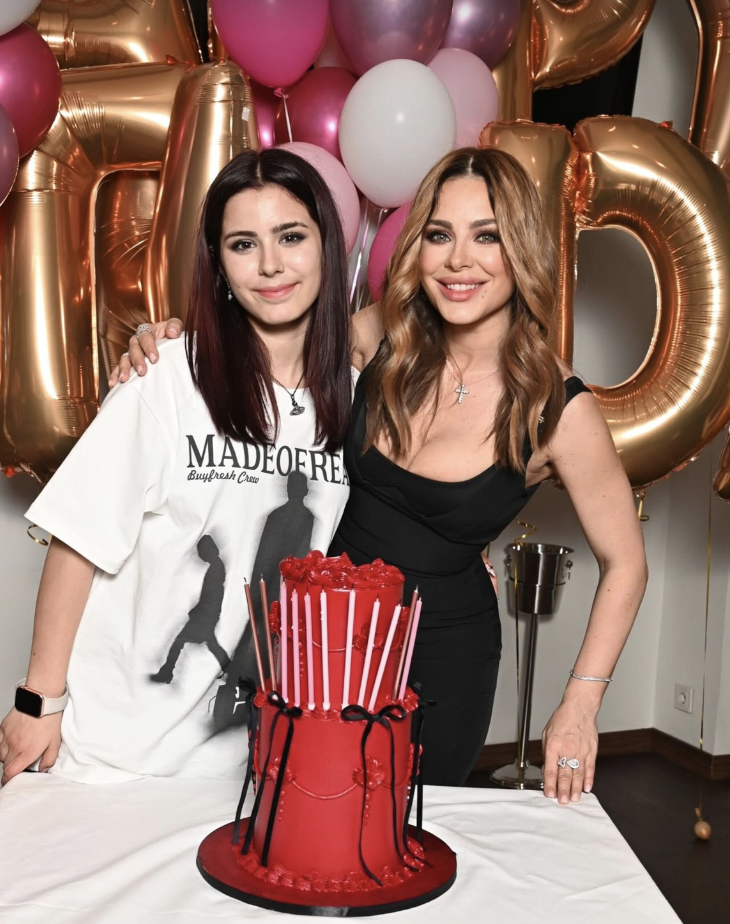 «Не может связать и двух слов»: дочь Ани Лорак высмеяли после появления на концерте матери 3 snimok ekrana 2024 06 11 v 17 02 50