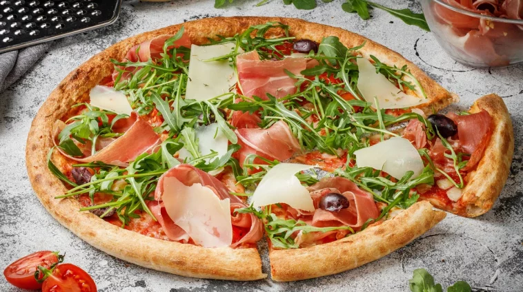 0001 proshuto z olivkami ta parmezanom