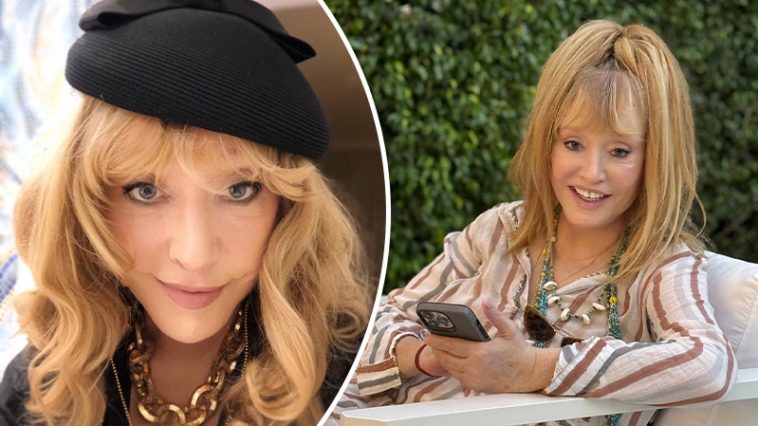 bvdbvjdjvgrnibhsbhcsdcsjbcj 17