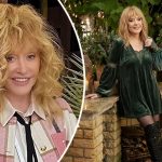 bvdbvjdjvgrnibhsbhcsdcsjbcj 37