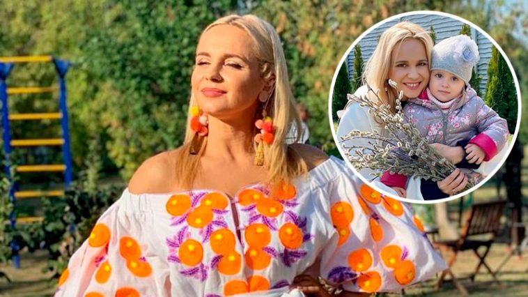 Три маленьких принцессы и много света: Ребрик поделилась нежными кадрами дочерей к Вербному воскресенью