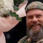 Разрыв после 11 лет: актер-военный признался в новой любви и ответил на обвинение