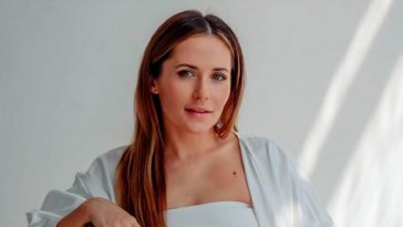 Не стали откладывать жизнь: Денисенко с избранником улетела к океану