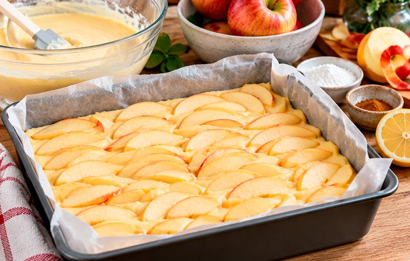 🍎 Почти одни яблоки и совсем немного теста — нежный пирог с румяной корочкой