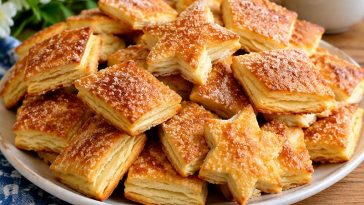 Очень вкусное слоёное печенье со сладкой корочкой — простой рецепт